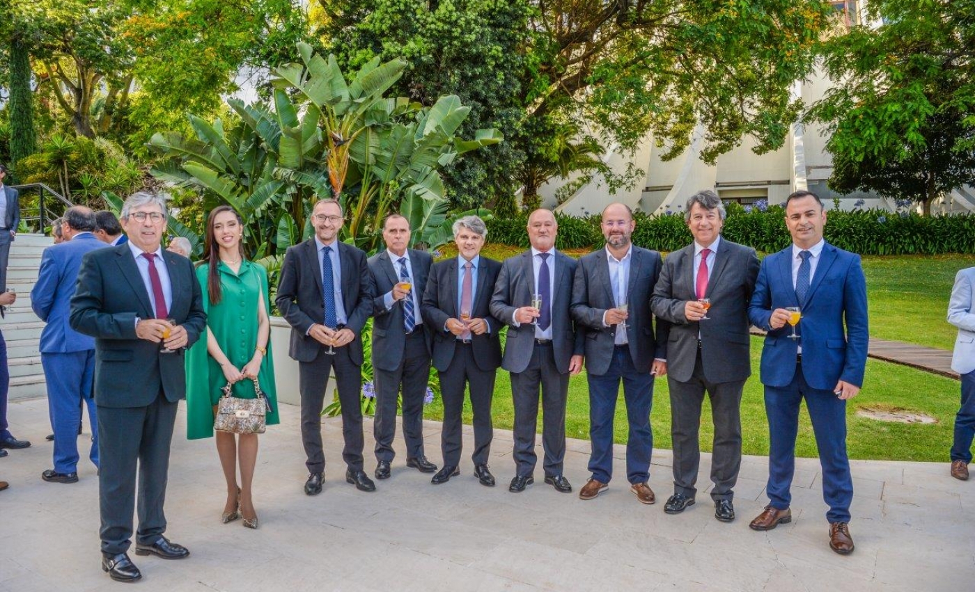 p2324-0069 p2324-0069