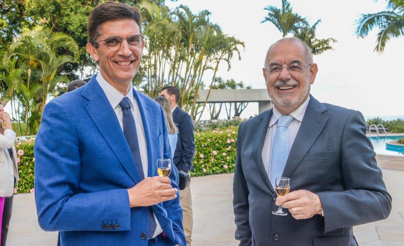 p2324-0079 p2324-0079