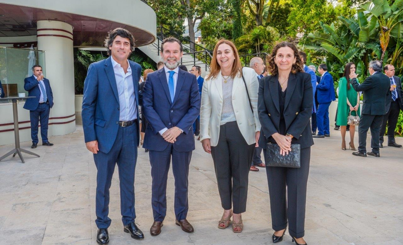 p2324-0084 p2324-0084