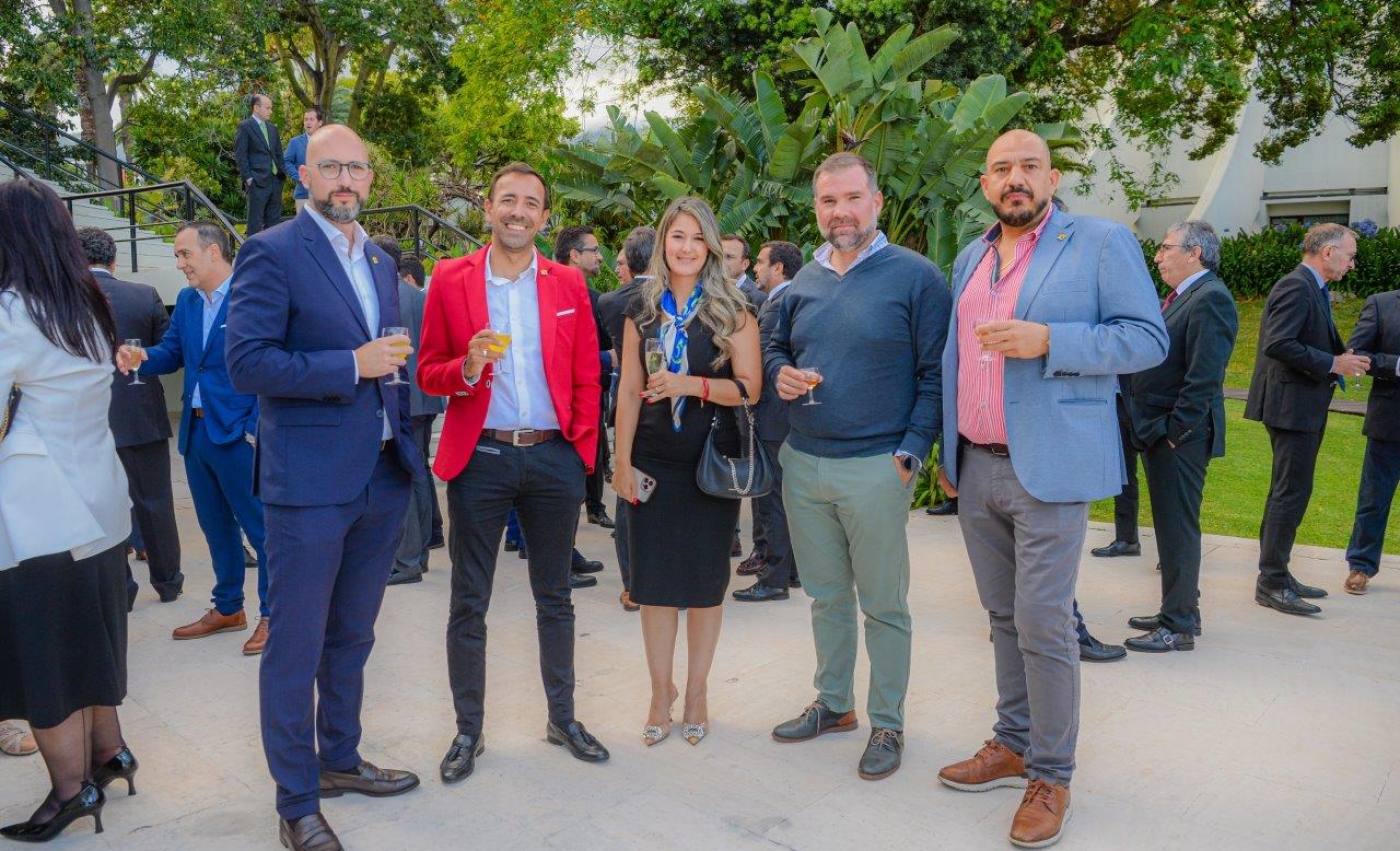 p2324-0109 p2324-0109