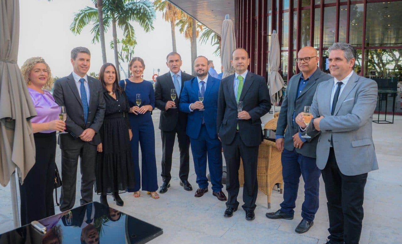 p2324-0290-2 p2324-0290-2