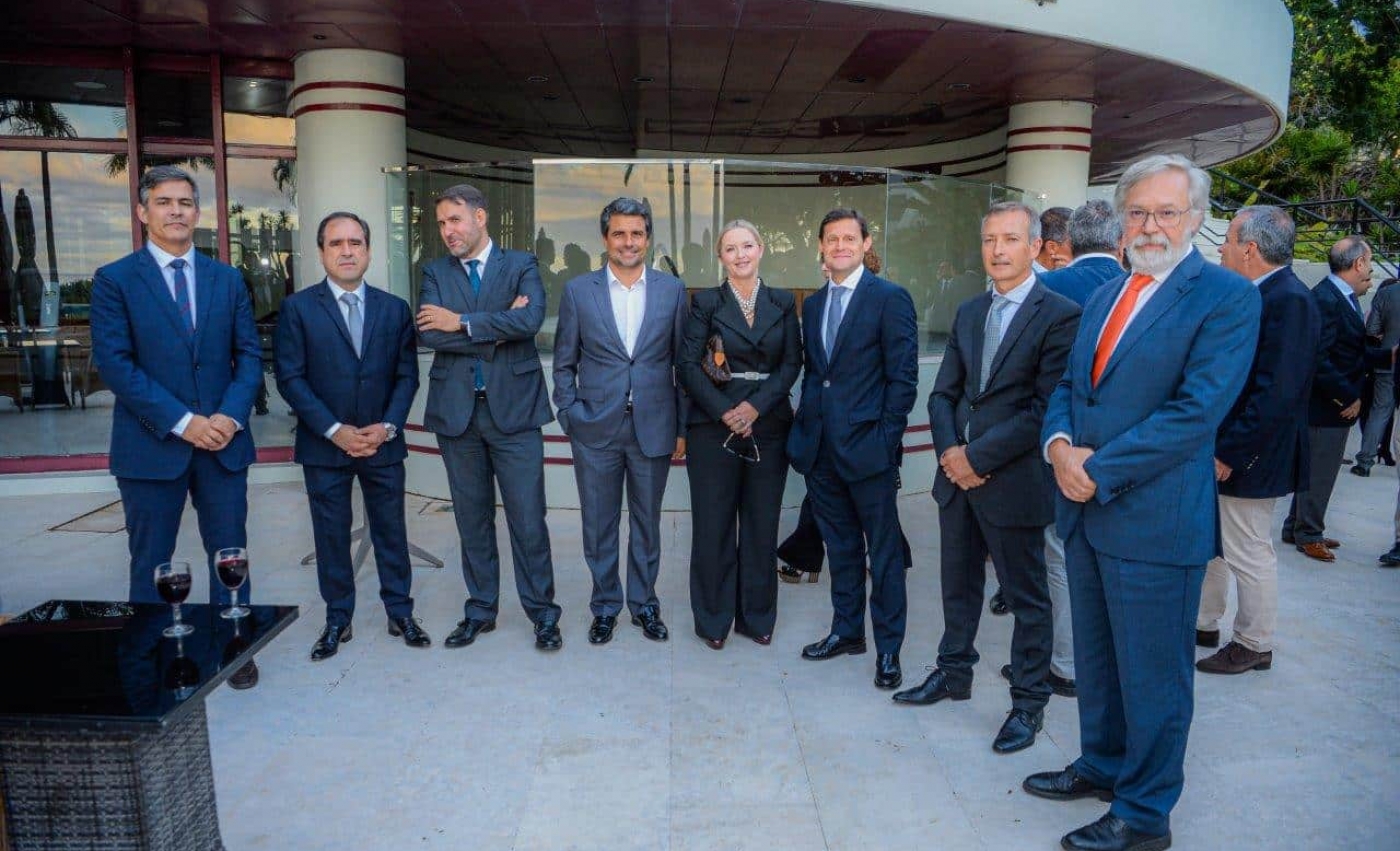 p2324-0380-2 p2324-0380-2